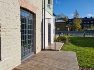 trepikojapiirded valispiirded klaasist rodupiirded Tallinnas jahu 5