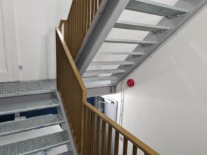 valispiirded sisepiirded klaaspiirded kasipuudmetkon lillekula komando